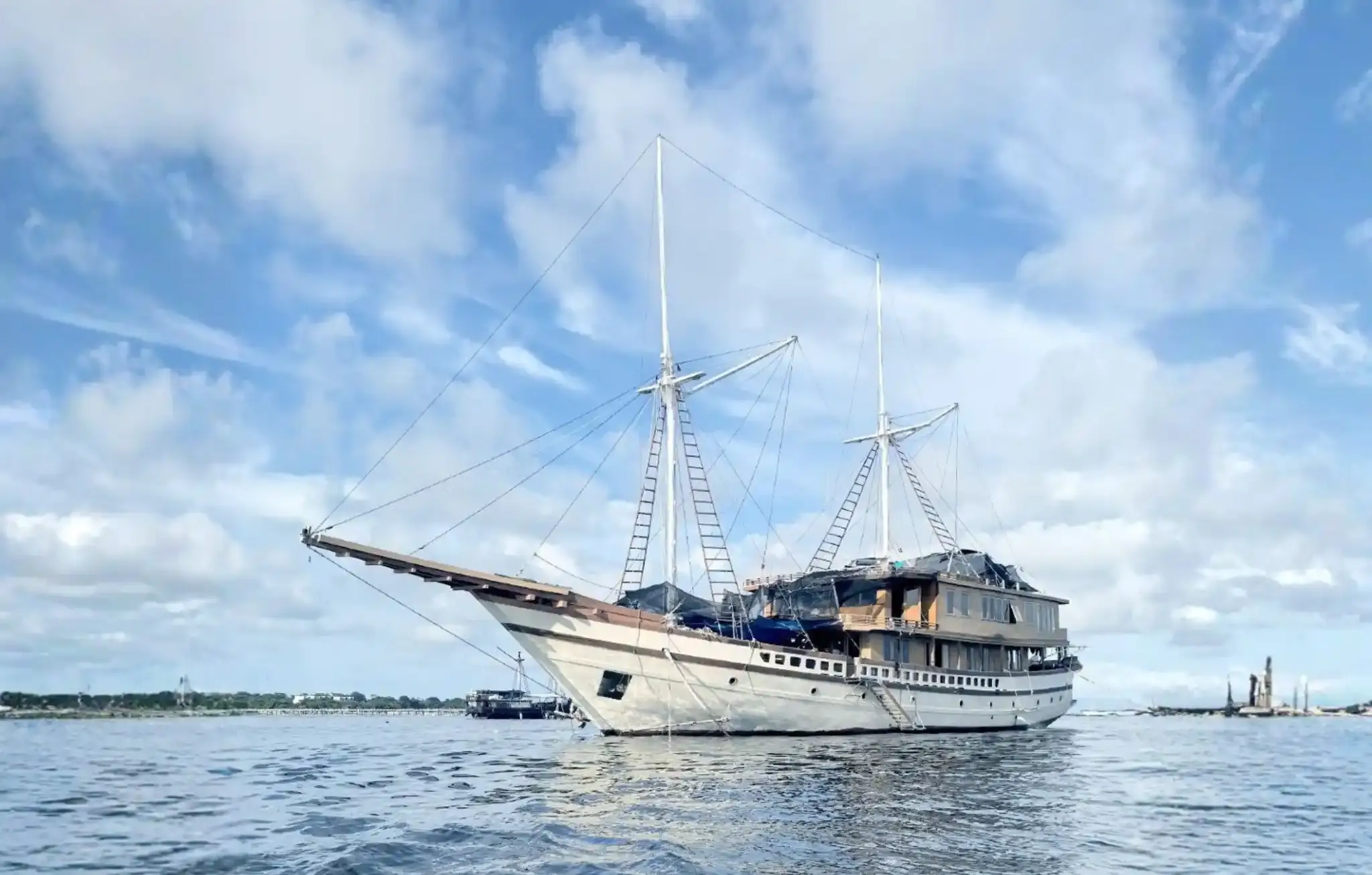 Bhavana Liveaboard | Indonesia Juara trip