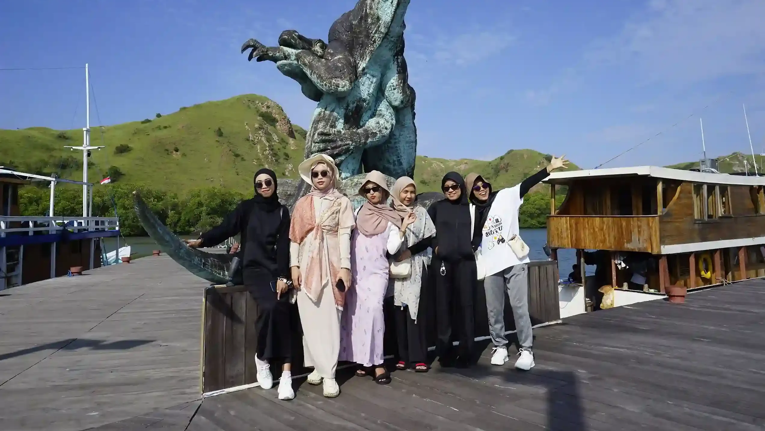 Pulau Rinca Labuan Bajo | Liburan saat Berpuasa | Labuan Bajo tour | IndonesiaJuara Trip
