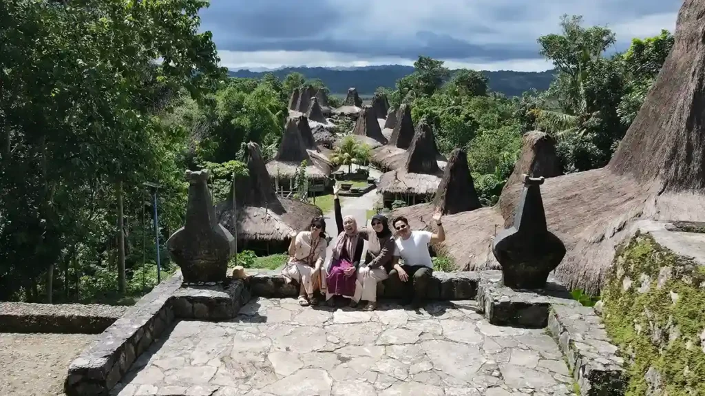 Praijing Sumba | Open Trip Sumba | IndonesiaJuara Trip