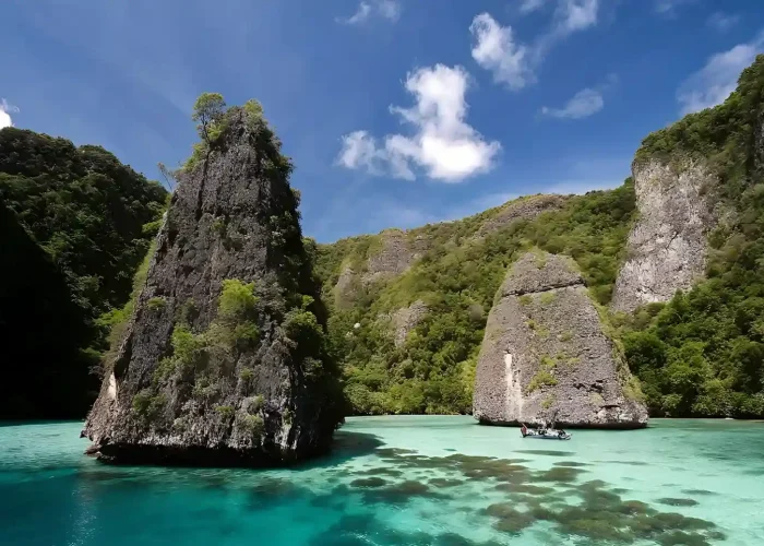 Private Trip Misool Raja Ampat | Balbulol | Indoensia Juara